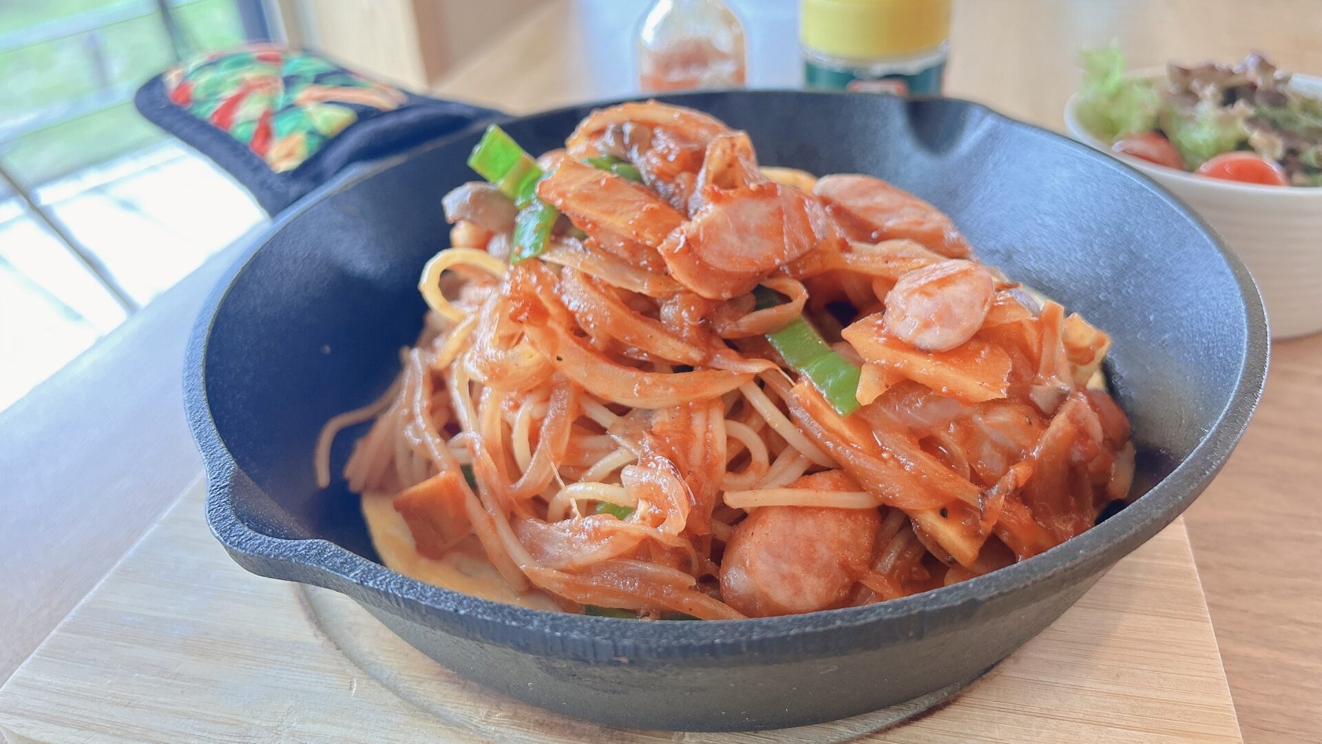 ボリューム満点のランチ！スタッフが大好きなナポリタン